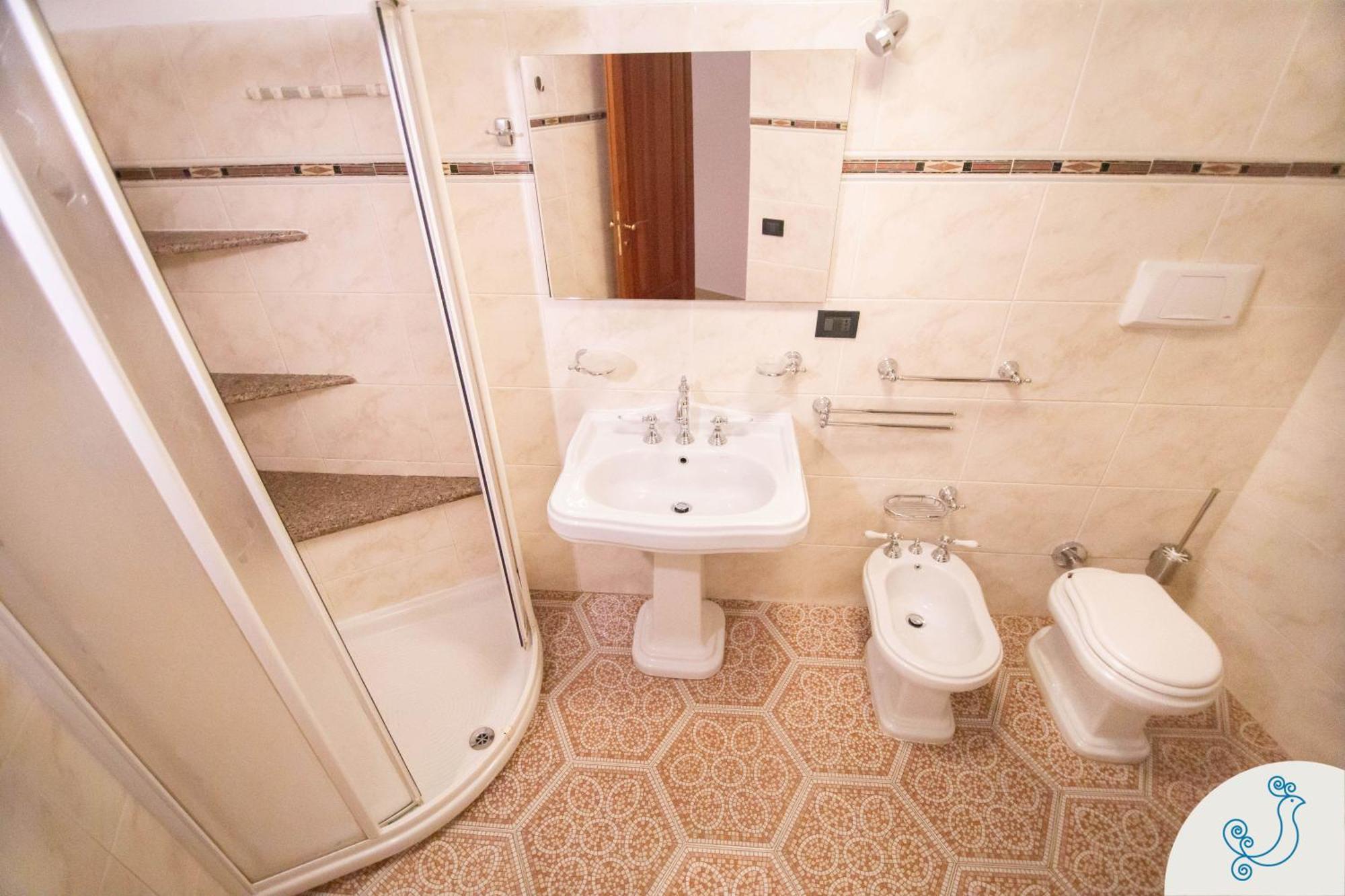 Manno 81 - Charming Historic Apartment Cagliari Luaran gambar