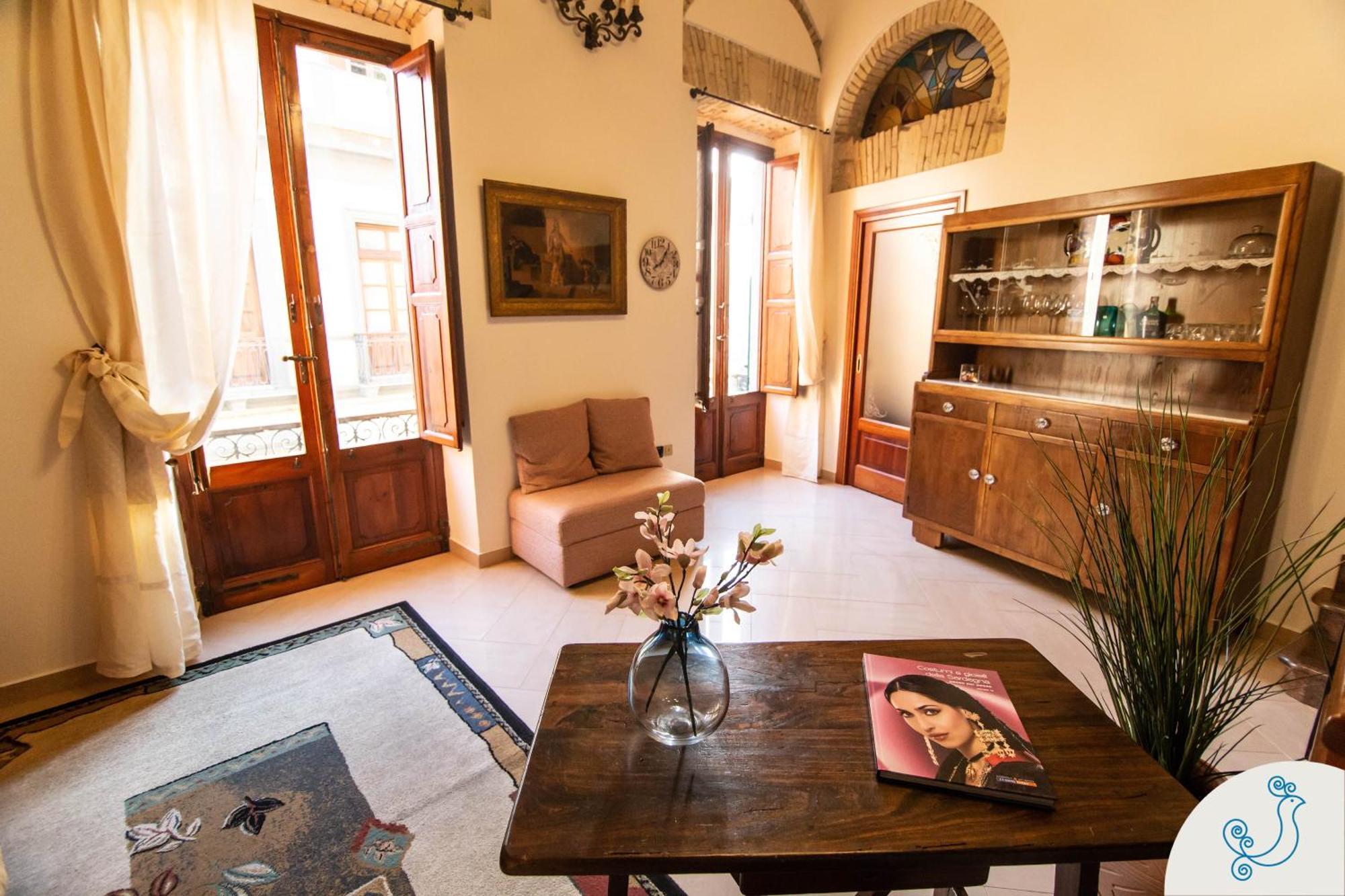 Manno 81 - Charming Historic Apartment Cagliari Luaran gambar