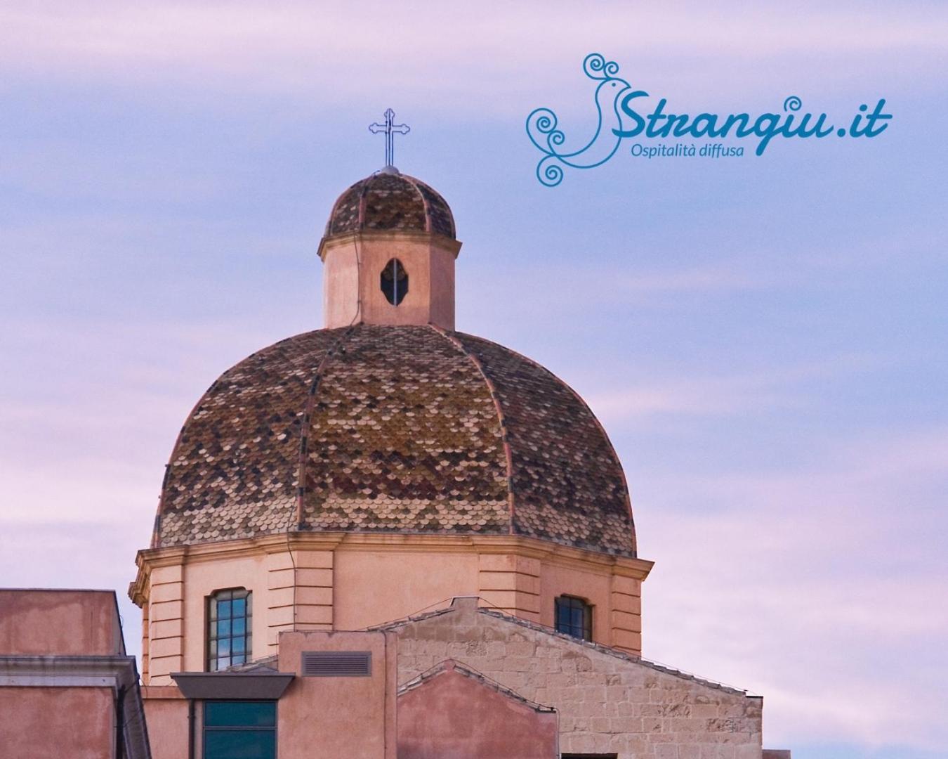 Manno 81 - Charming Historic Apartment Cagliari Luaran gambar